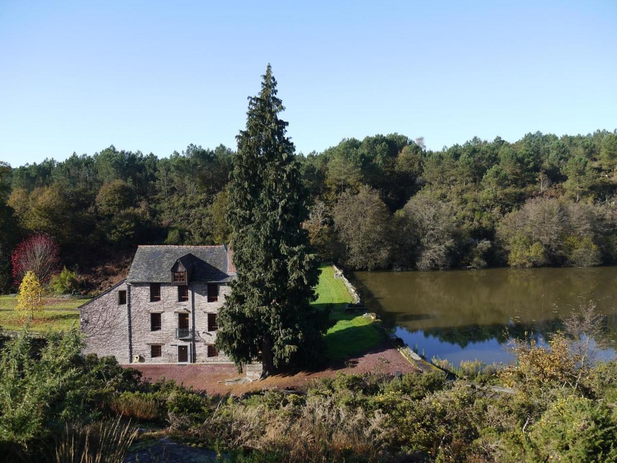 Moulin Menhirs & Zone Naturelle Protegee Saint-Just  Exterior photo